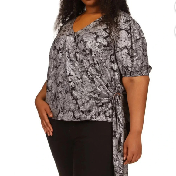 NWT MICHAEL KORS Black Metallic Paisley Short Sleeve Wrap Top plus size 2X - Picture 1 of 4